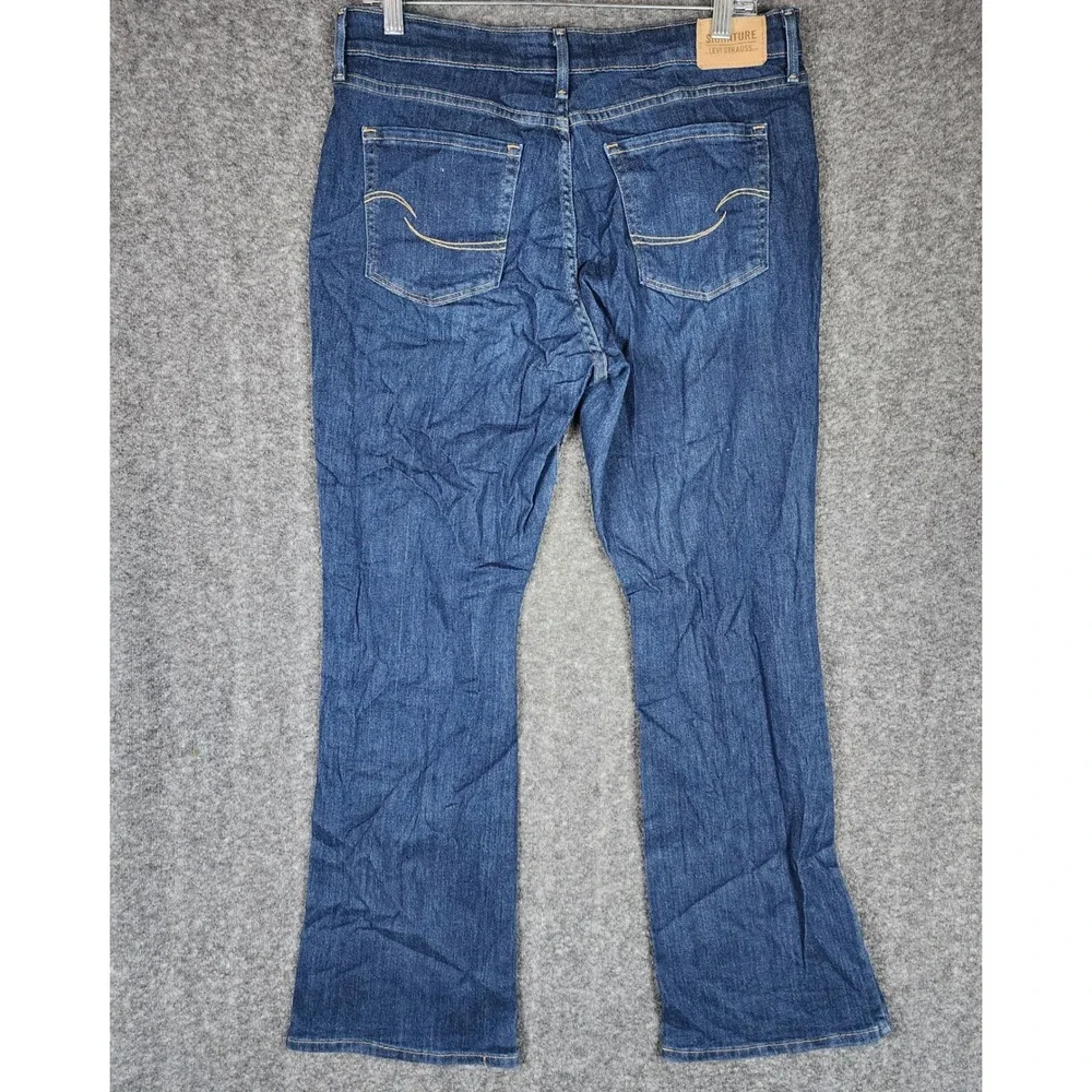 Signature by Levi Strauss waist these